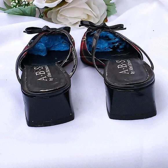 Allen Schwartz Plaid Mule Shoes - Picture 4 of 6